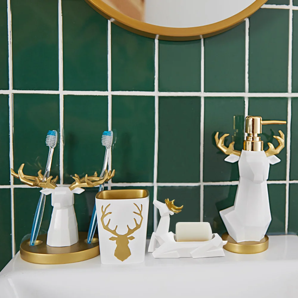 

Bathroom European Creative Housewarming Wedding Gifts Bathroom Accessories Dental Toilet Wash Set LO881102