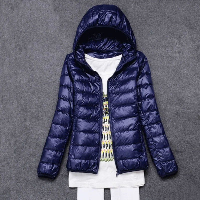 

Spring Women Light Thin Down Coats Hooded Short Slim 90% White Duck Down Jackets Outwear Coats Female Plus Size Down Coat FP0409
