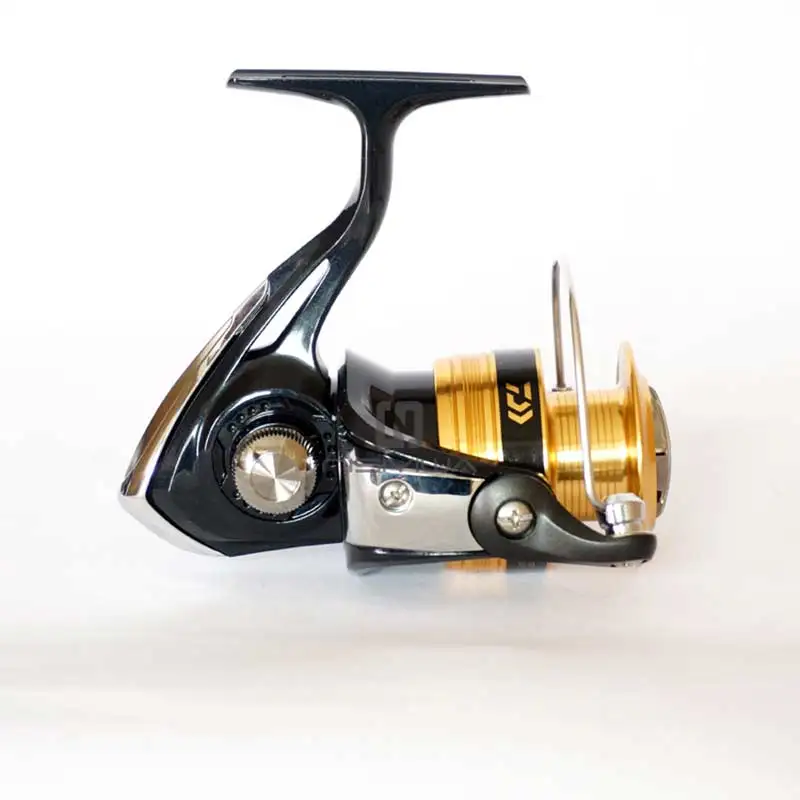 Рыболовная катушка DAIWA sweepfire размер 1500-4000 с чашкой Metail line 2-6 кг подходит для