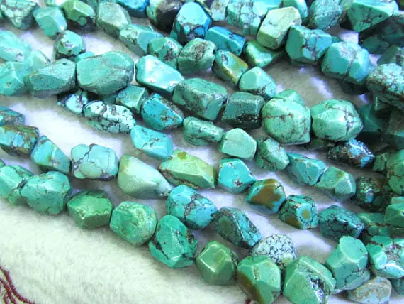 

high quality Genuine Turquoise Gemmstone Nuggets Freeform faceted blue green balck 8-25mm full strand