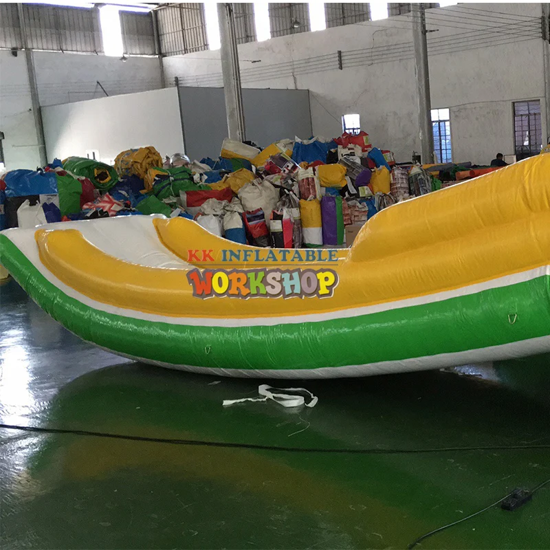 Оборудование для водных игр горки озера лодки яхты водные надувная лодка док