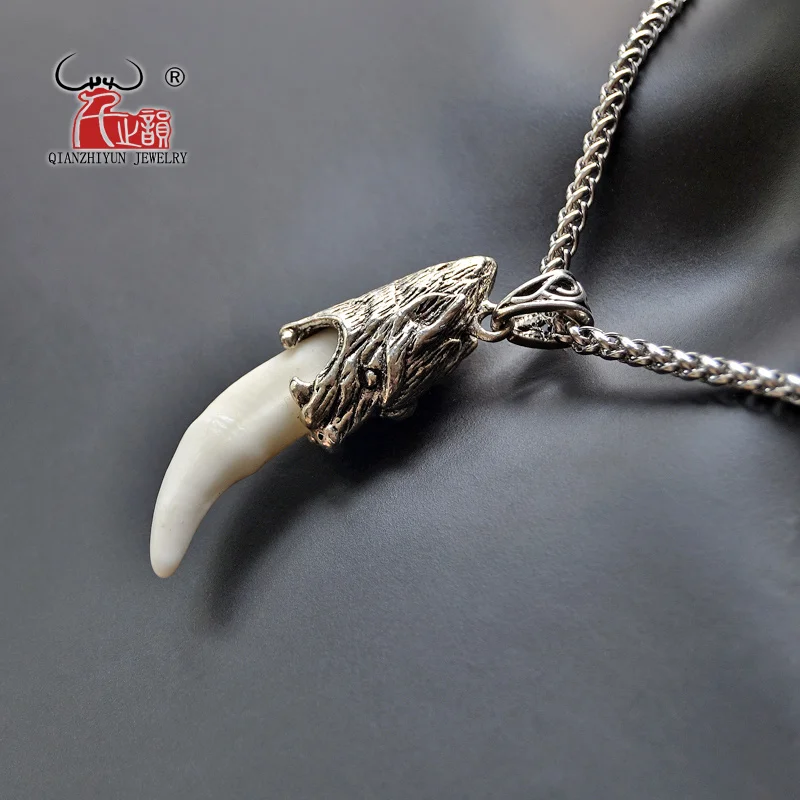 

YX008 Fake wolf Tooth Pendant Necklace Stainless Steel Necklace Tibetan Amulet Fangs Necklace Vintage Bone for gift