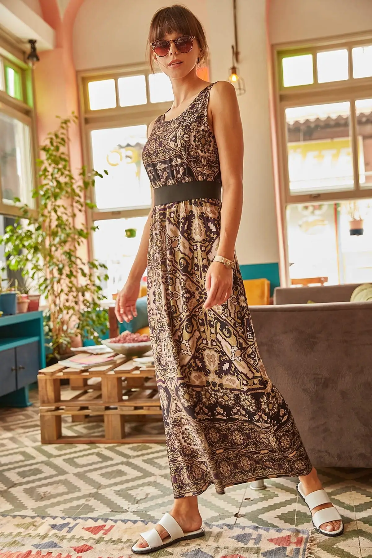 Женское платье в этническом стиле приталенное без рукавов ELB-19000509 | Женская