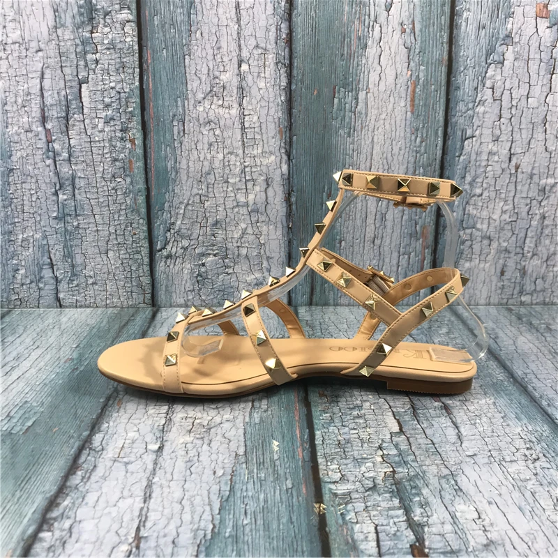 

Kmeioo Gladiator For Women Rivets Studded Sandals Cuts-Out Flats Buckle Strap Woman Shoes Dress 2018 Fashion Summer Ladies Shoes