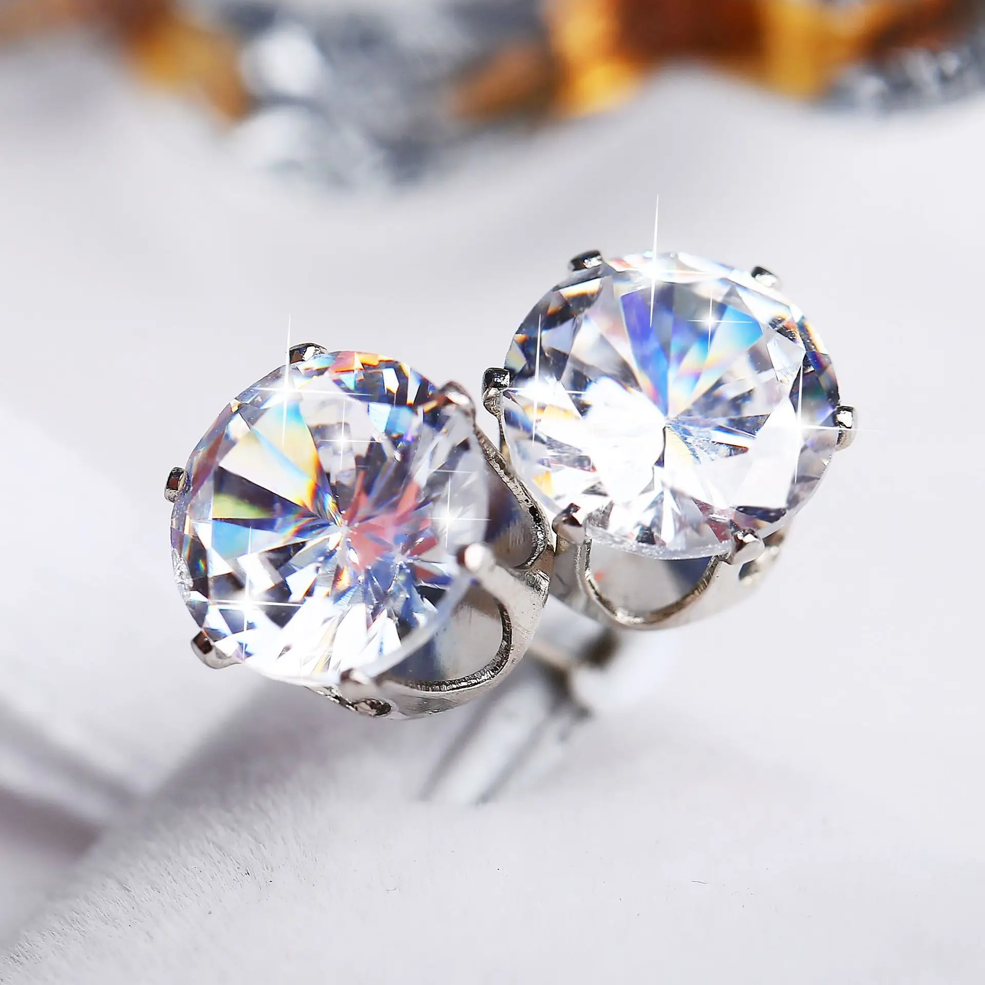 Basics A Diamond Ear Nail круглая жесткая поддержка шесть крапанов Циркон одиночные