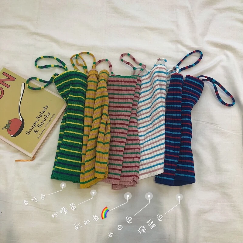 Женская короткая майка в радужную полоску повседневная трикотажная безрукавка