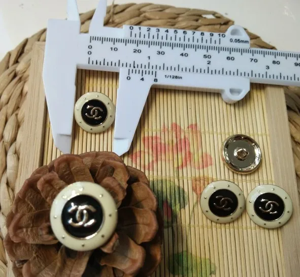 NO13 size 17mm 10 шт. Новое высококачественное Ретро золото затемненными куртка пальто Пуговицы рубашка хлопок пальто кнопку Размер 23 мм - Цвет: NO13 size 17mm