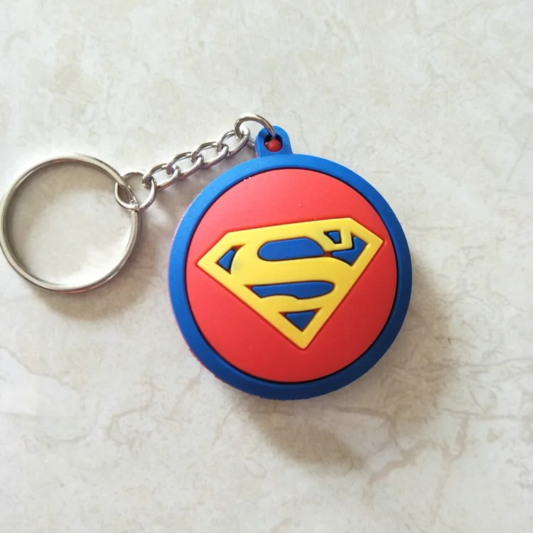 superman ПВХ Мстители Капитан Америка брелок со щитом 3D мультфильм фигурка супергероя Супермен брелок Бэтмен Брелок для ключей детский подарок - Цвет: superman
