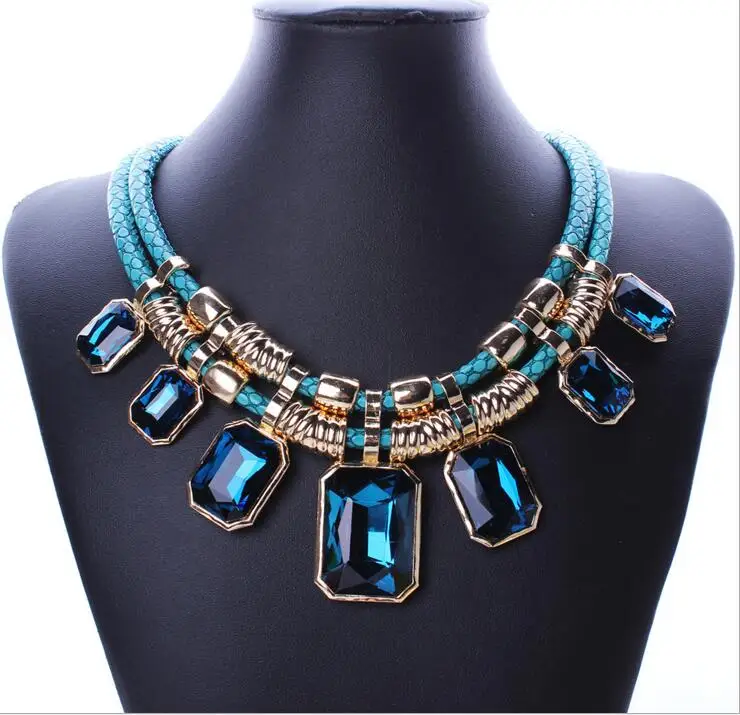 Красный синий серый квадрат Трава Кристалл Веревка Цепи Воротник чокер