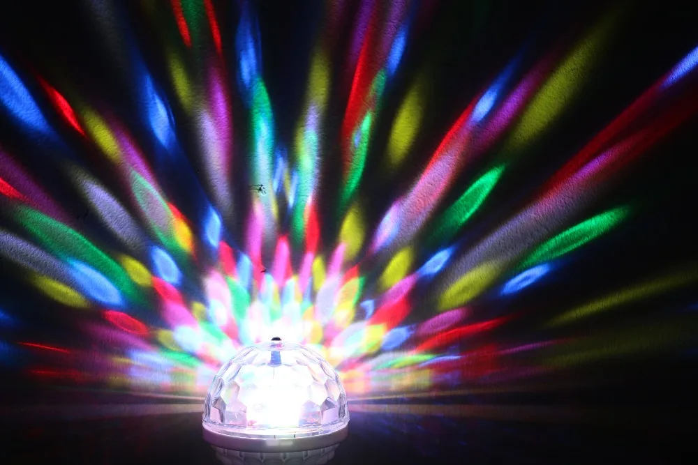 Полный Цвета автоматический поворот E27 RGB светодиодный светильник 6 цветов Изменение AC 85-270V 110V 220V 240V 6W цветной Вращающийся Диско вечерние праздник
