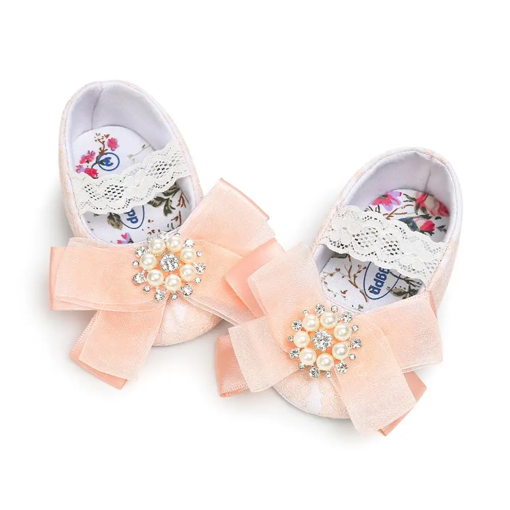 

Bow-Knot With Pearl Baby Shoes Lace bow Princess Girls Shoes Diamond soft Sole Toddler First Walkers Crib Shoes Xmas Gift