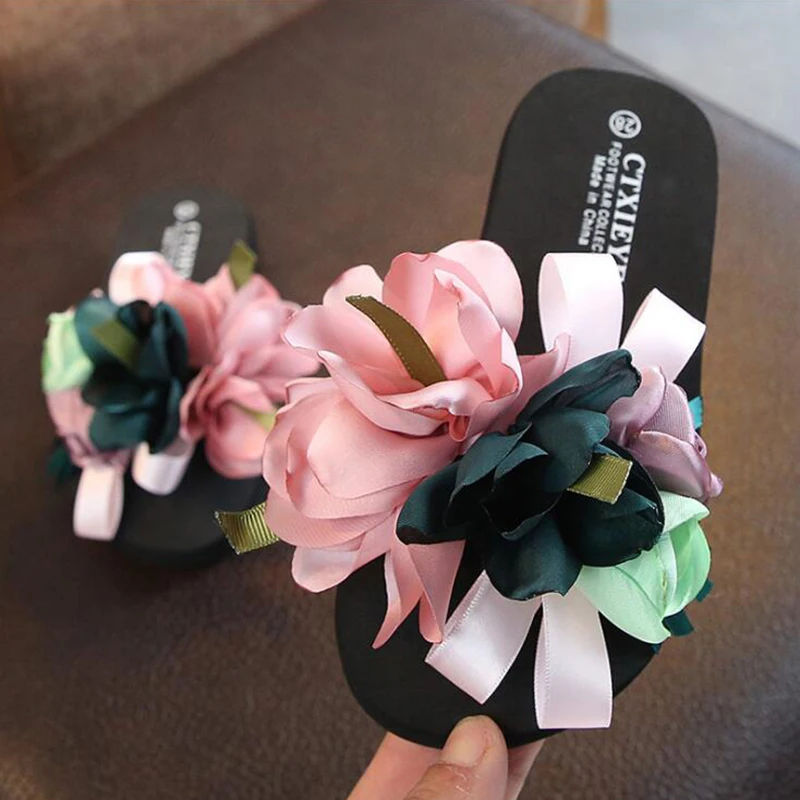 Шлепанцы для девочек пляжные сандалии на платформе с цветами начинающих ходить