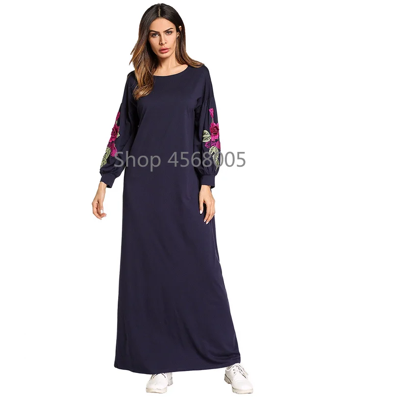 Women's Embroidery Maxi Dress O-neck Loose Muslim Abaya Long Sleeve Middle East Robe Ramadan Arabic Islamic Prayer Clothing |