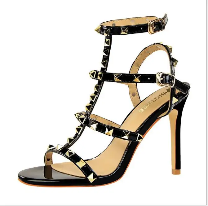 2018 европейский и американский стиль ретро сексуальные кожаные сандалии на