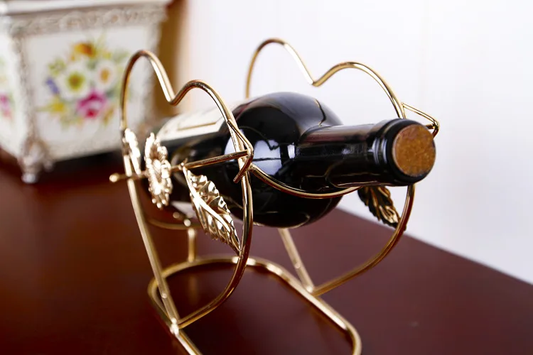 Модные Классические европейские Сердце Любовь Держатели вина винный стеллаж