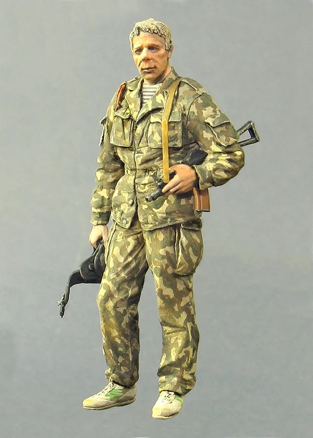 1/35 весы Неокрашенная фигурка из смолы для волонтеров Восточной Европы|resin figure|1/35