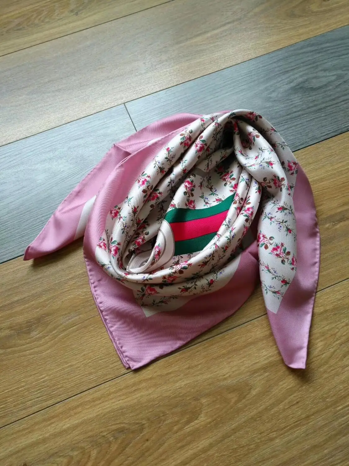 

2019 Новое поступление Модный классический цветочный узор 100% шелковый шарф 90*90 см квадратная шаль саржевая накидка для женщин Бесплатная дос...