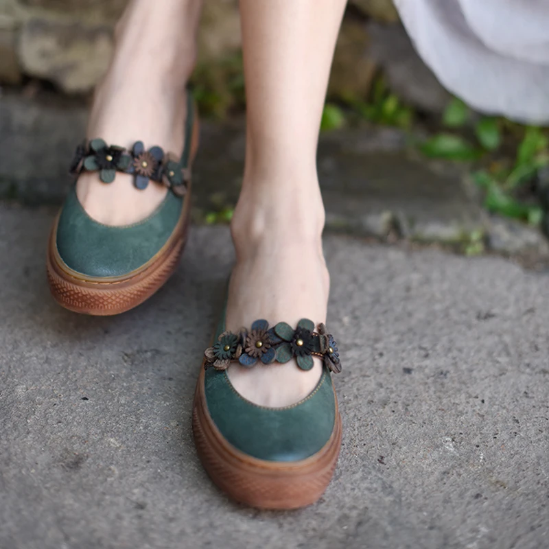 

Artmu Original Retro Flower Women Slippers Outside Wear Flat Sweet Genuine Leather Comfortable Handmade Sandals 388A-13T