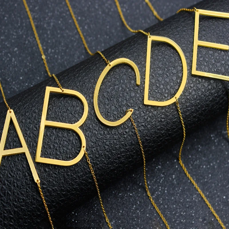 Быстрая доставка золотого цвета 26 букв Алфавит кулон ожерелье Бесплатная