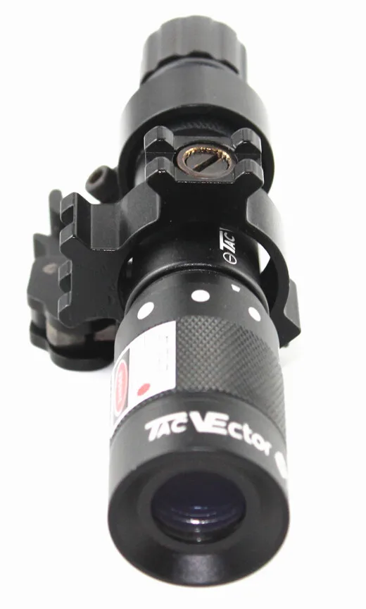 Фонарь осветитель с креплением на ствол дистанционным переключателем