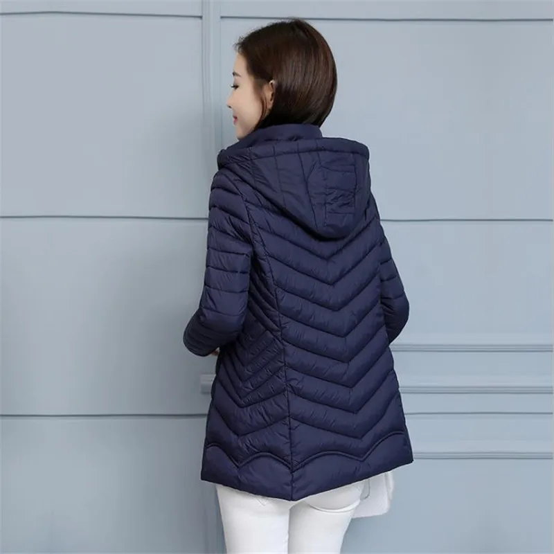 

2019 Winter Jacket Women Big Size Womens Parkas Thin Outwear Solid Hooded Coats Short Female Slim Cotton Padded Basic Tops D340