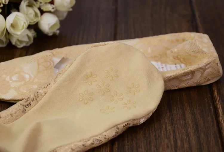 Женские короткие Нескользящие кружевные летние носки черного и бежевого цвета