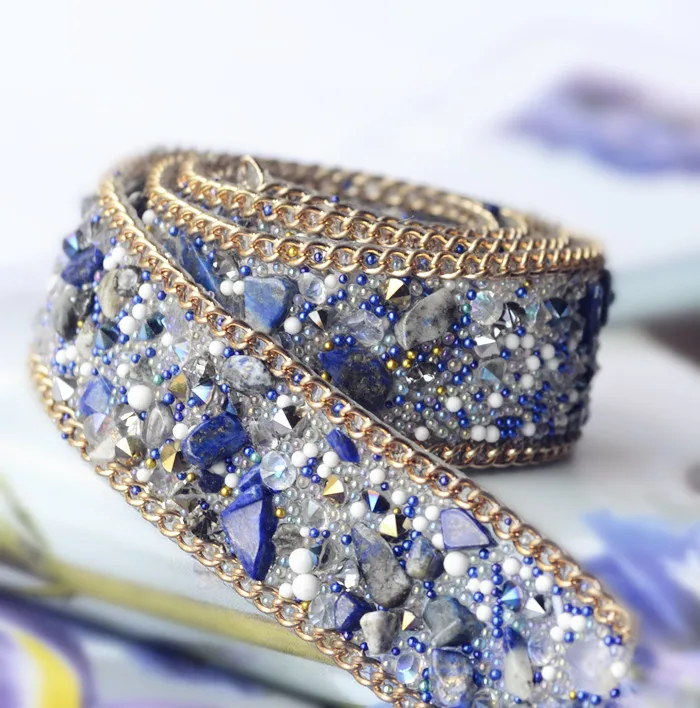 

Hand Sewing Stones, Hot Lace