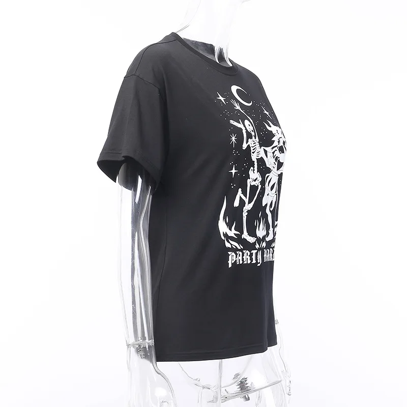 Женская футболка с принтом чертенка черная хлопковая Футболка в стиле