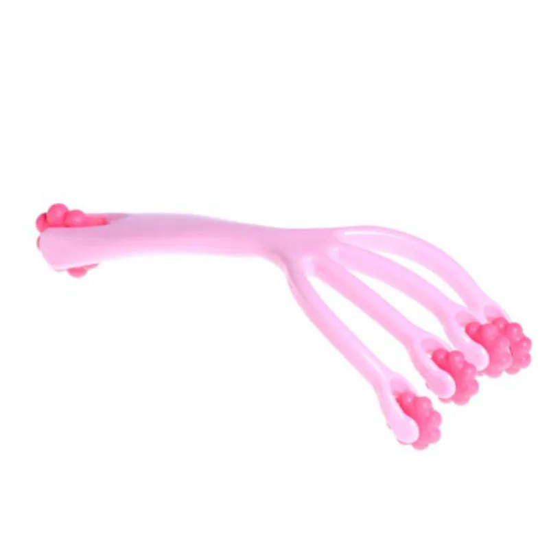 Scratching his head skin scratched catch massage claws the back of roller massager |