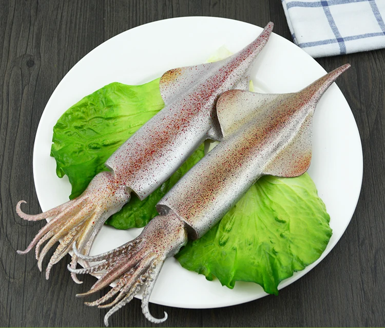 

Squid food model, high simulation, seafood, squid, mold 29*9.5*2.5cm