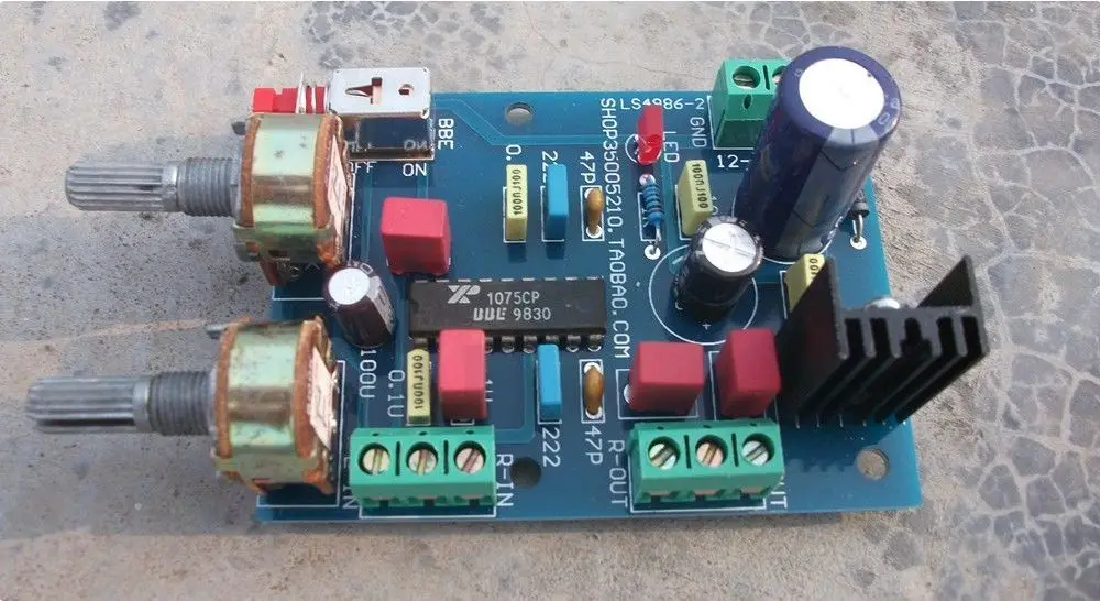 

XR-1075 BBE amplifier board Single DC 12~18V 15mA