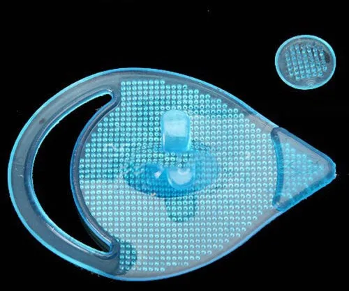 Уход за кожей лица удаляет черные точки с стиральная жидкость для снятия