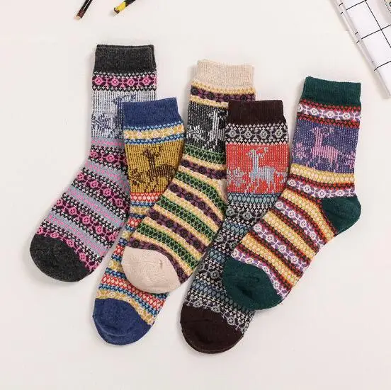 Mixed color 2 5 пар/лот, новинка, разноцветные Модные женские носки, Осень-зима, большие размеры, Eu35-40, шерстяные носки, теплые толстые женские носки - Цвет: Mixed color 2