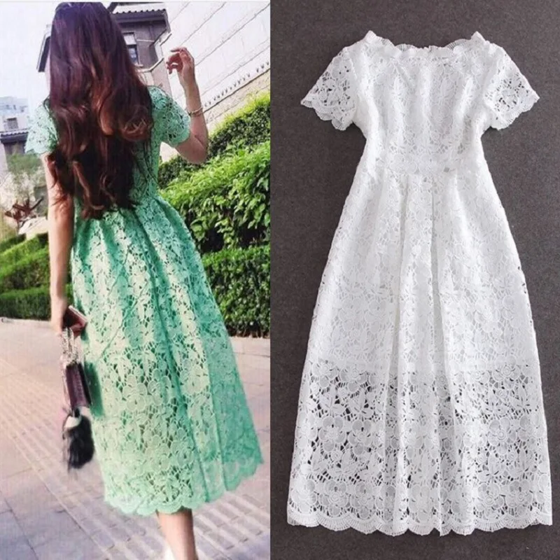 Модное летнее платье с белым цветком кружевное длинное коротким рукавом ажурное