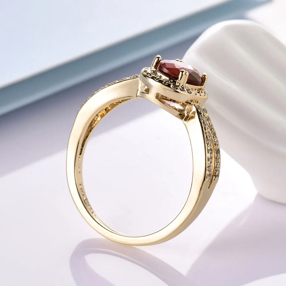 Женские кольца MOLIAM кольцо средней длины с красным кристаллом из фианита