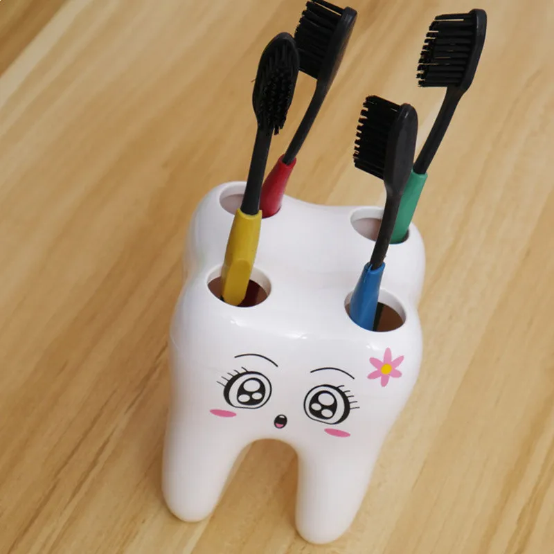 

1PC Cartoon Plastic Toothbrush Holder Toothpaste Storage Rack Shaver Holder Bathroom Organizer Accessories New Arrival