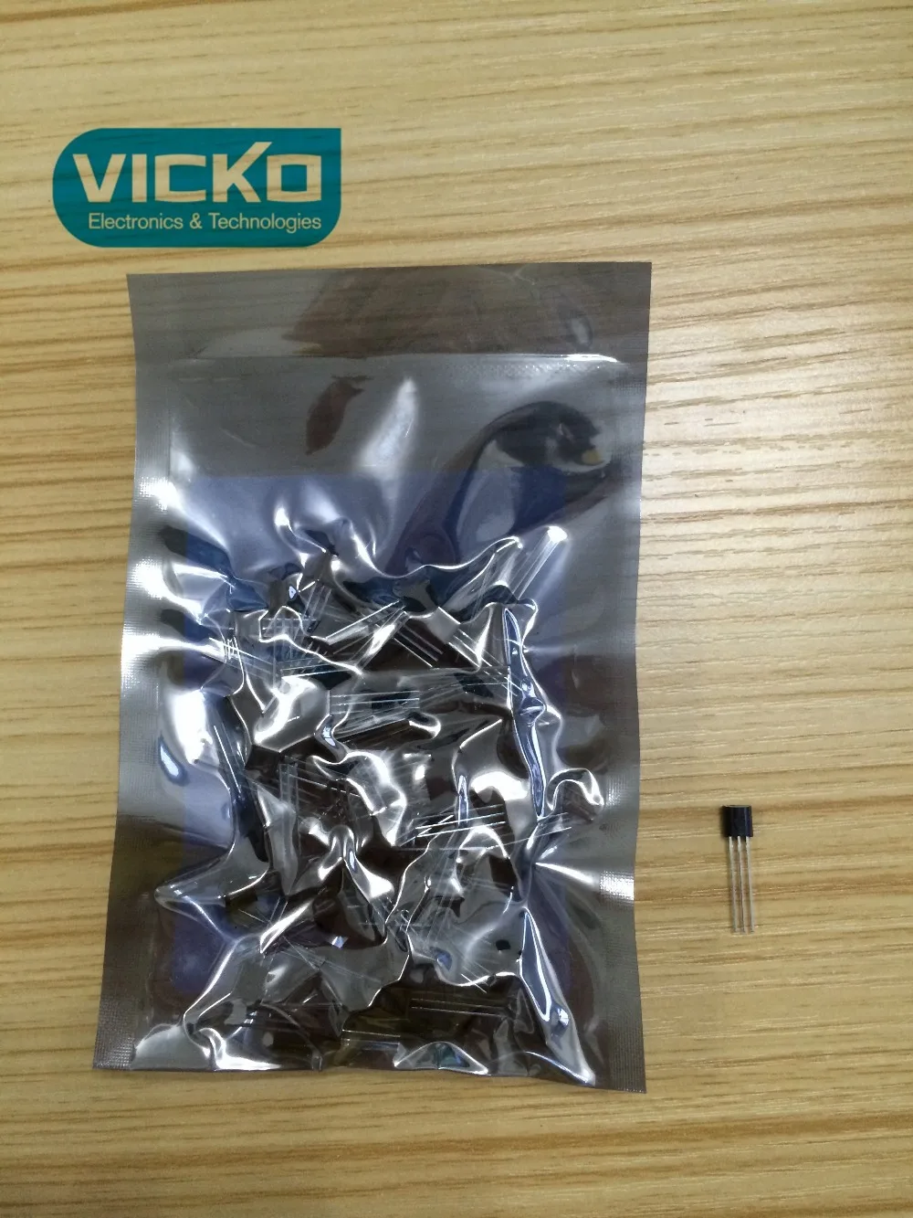 [YK] 2N2222A 100 pcs встроенный полупроводниковый Триод Силовые транзисторы NPN