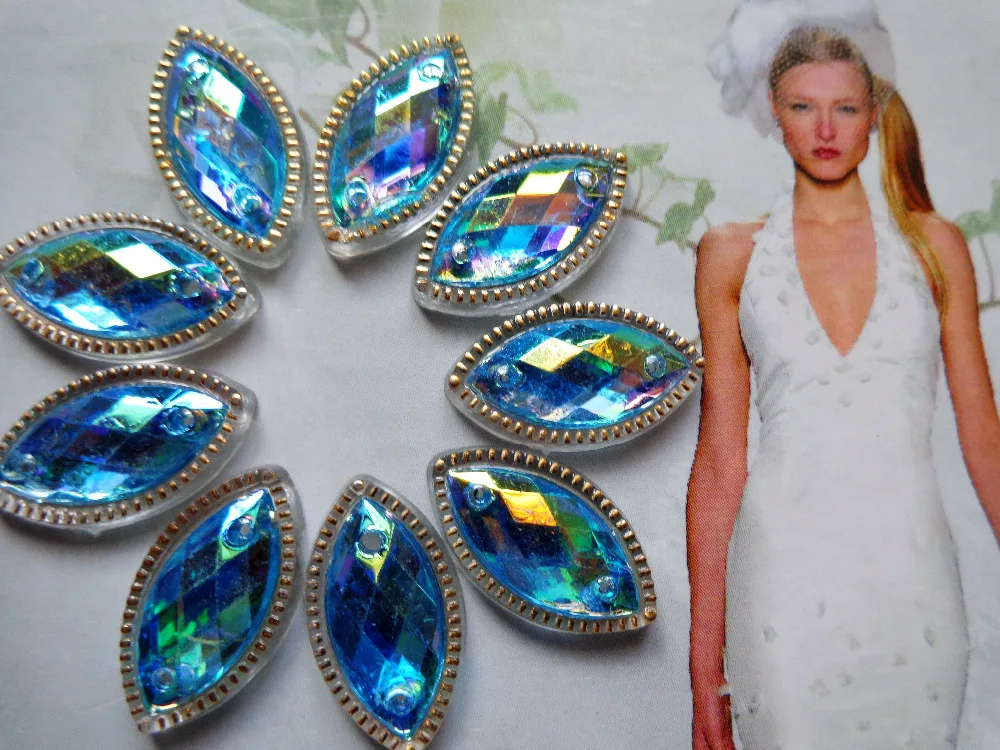 Пришивные бриллианты в форме глаза 7*15 мм плоские светло-голубые акриловые