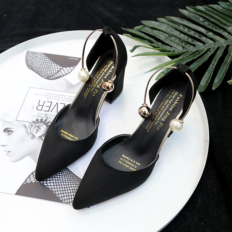 Новинка 2019 корейские замшевые туфли на высоком каблуке с острым носком и пряжкой