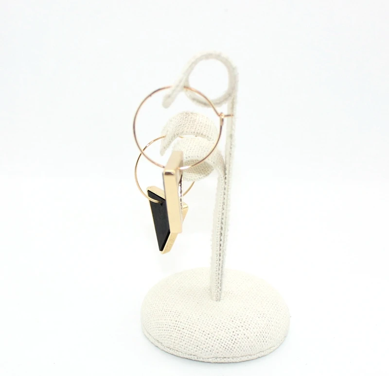 Новинка 2017 серьги-капли из натурального дерева с геометрическим рисунком