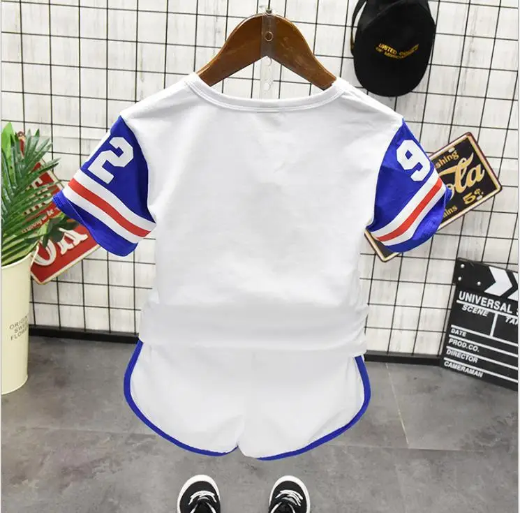 

2020 new children's suit ith the same paragraph fashion sports two-piece casual wild vest + shorts suit 2-6 years
