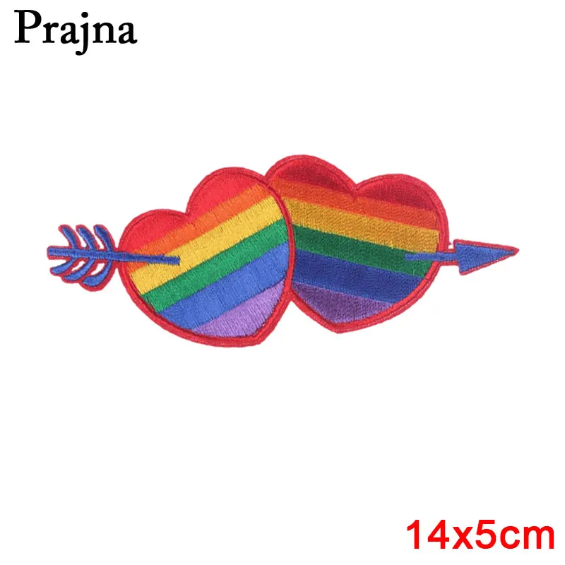 Prajna Gay Pride нашивка Вышивка Железо на заплатках флаг ЛГБТ стрела через сердце