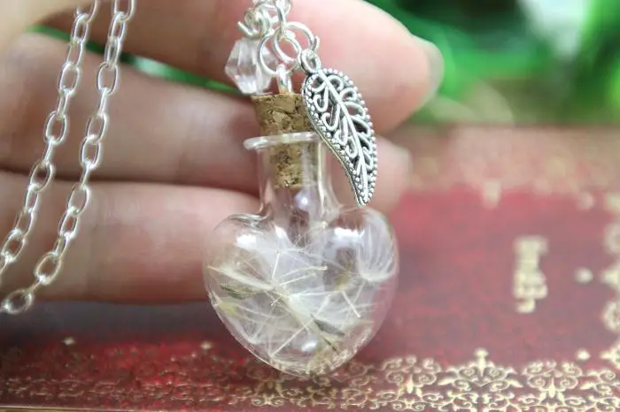 

10pcs read Dandelion Glass Heart Bottle Necklace leaf charm and crystal silver chain necklace woodland jewelry