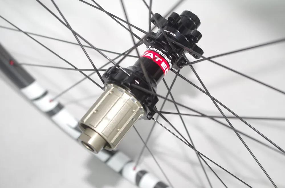 1020 г Самые легкие 27,5 er MTB кросскантри карбоновый колеса 24 мм Глубокий прямой Pull 650B бескамерное колесо горного велосипеда набор 15x100 12x142 11 s 12 s