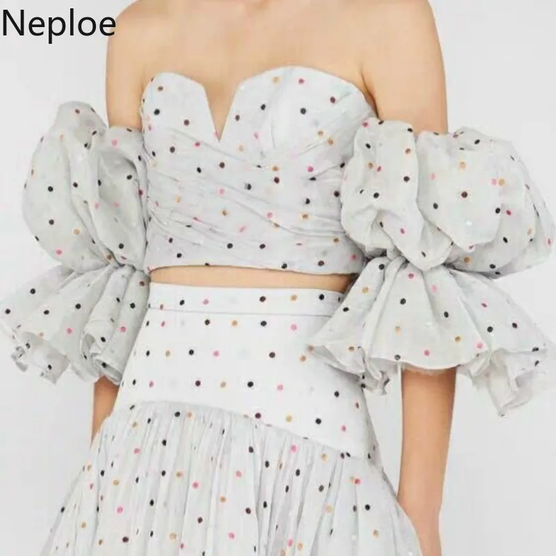 Женская блузка в горошек Neploe летняя без бретелек с пышными рукавами модные