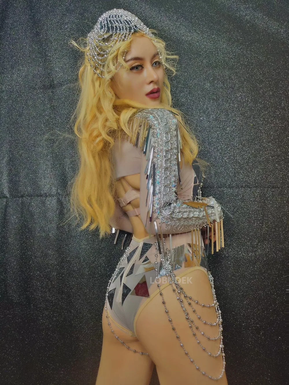 Adult Women Nightclub DJ DS Costume Silver Sequins Beads Headdress Backless Bodysuit Bar Pole Dance Catwalk Performance Jumpsuit