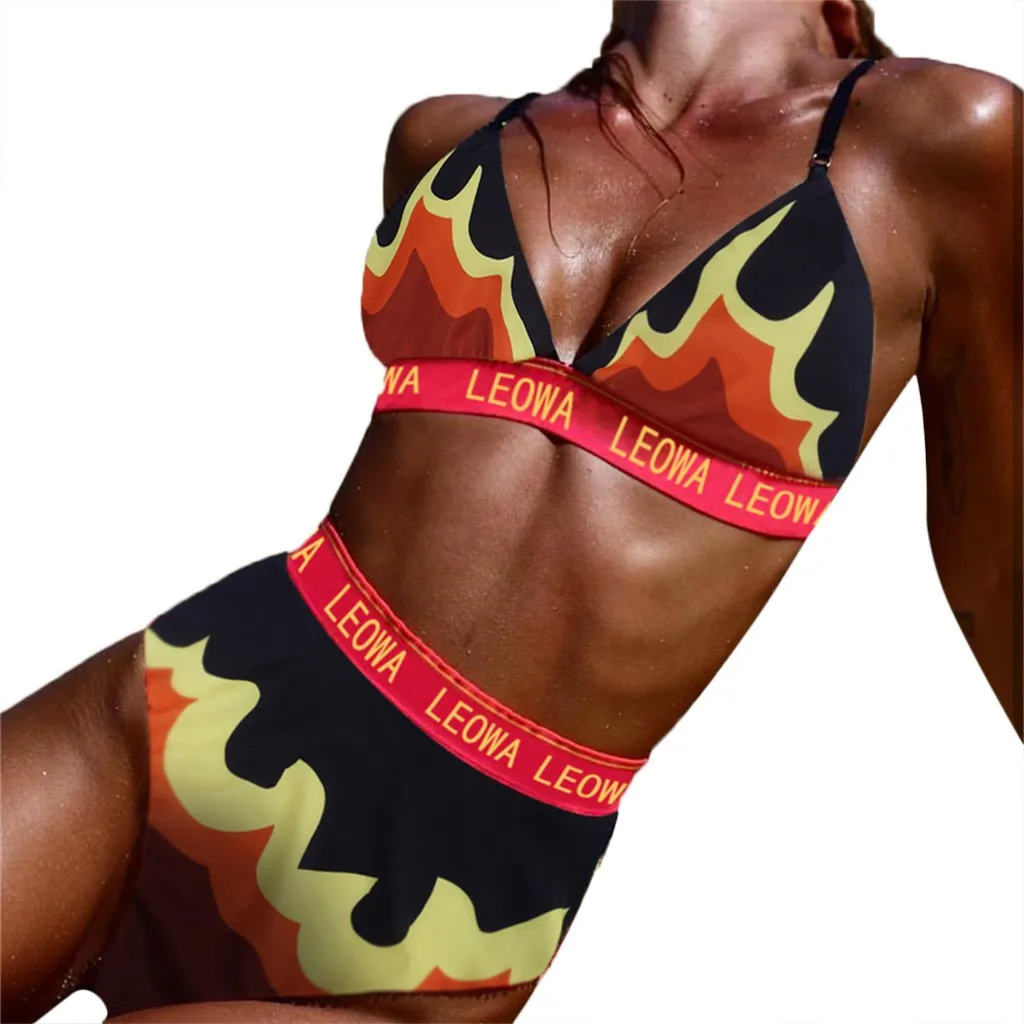 Женский купальник-бикини комплект из двух предметов с надписью и принтом пламени