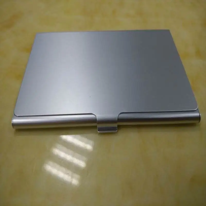 Бесплатная доставка через DHL 100 шт. металлический держатель для карт ID и vip-карта