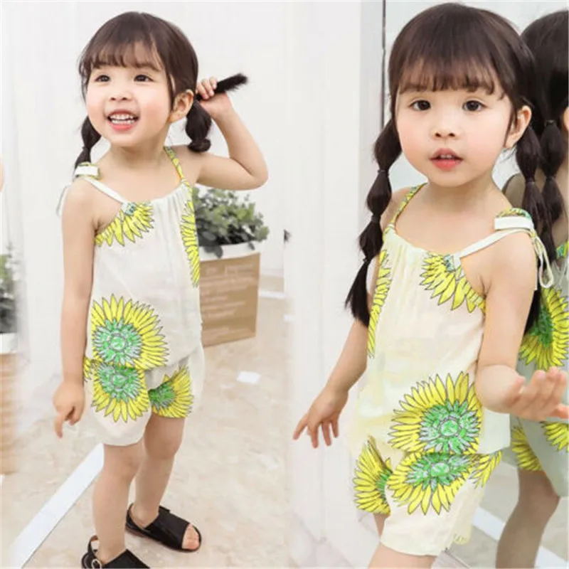 Милый комплект одежды для маленьких девочек повседневные топы с открытыми