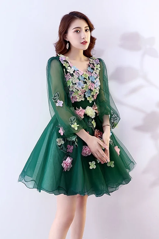 Женское короткое платье с длинным рукавом темно-зеленое бальное для подружки